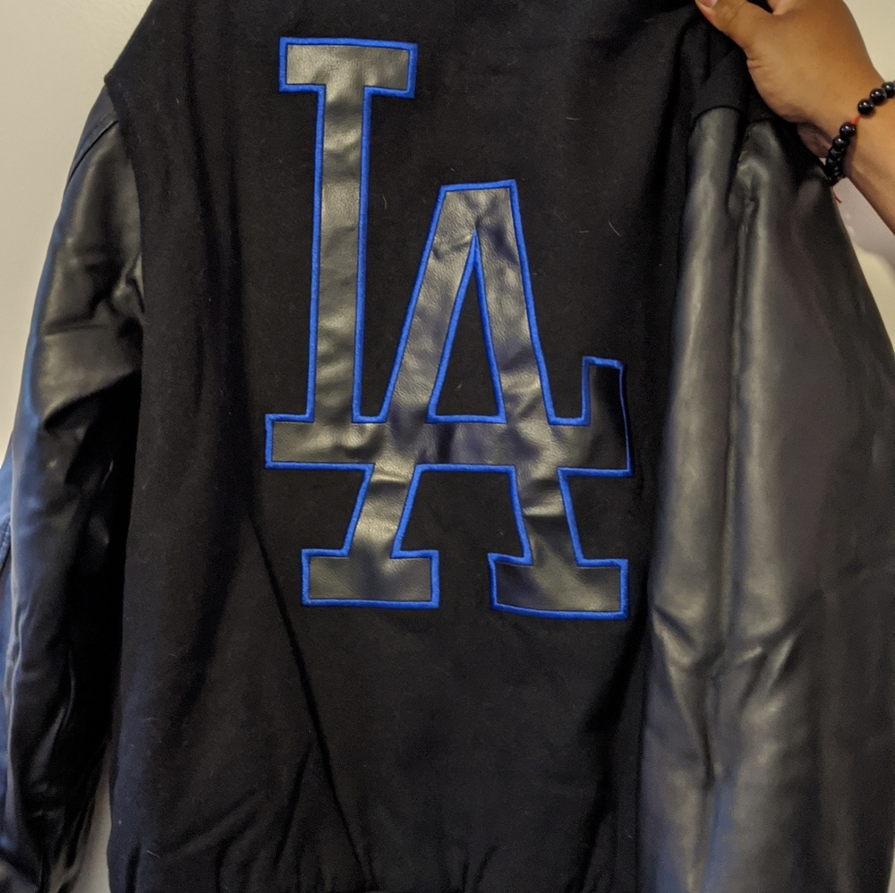 LA dodgers bomber jacket